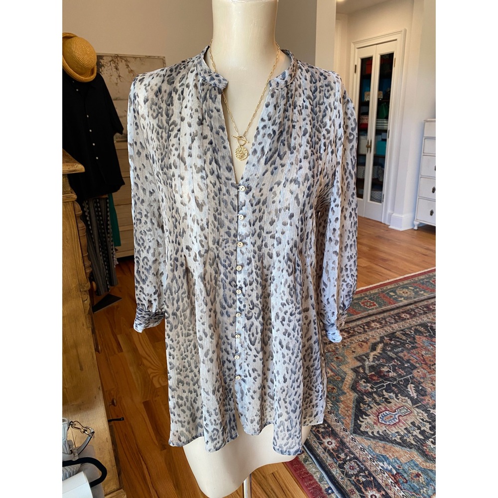 Cynthia Steffe Womens Leopard Print Button Front Tunic Blouse Grey Tan XS